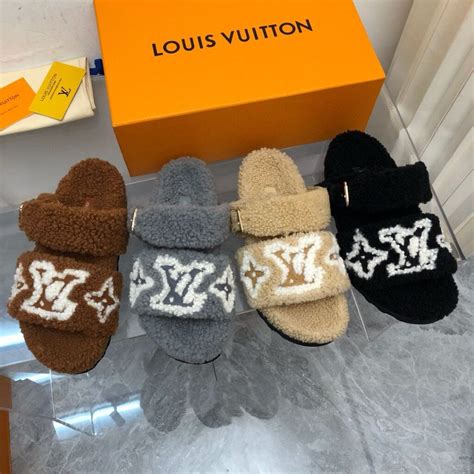 ciabatte louis vuitton bianche|louis vuitton italiano.